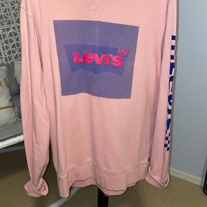 Levi’s pullover sweatshirt